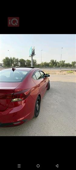 هیوندای ئەلەنترا
